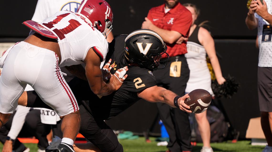 Alabama football, ranked No. 1, loses to unranked Vanderbilt