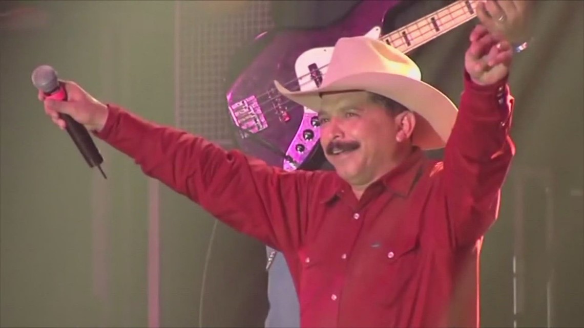 'All sorts of emotions' | Sons of Tejano music legend Emilio Navaira to perform his greatest hits with live orchestra - Vimarsana News