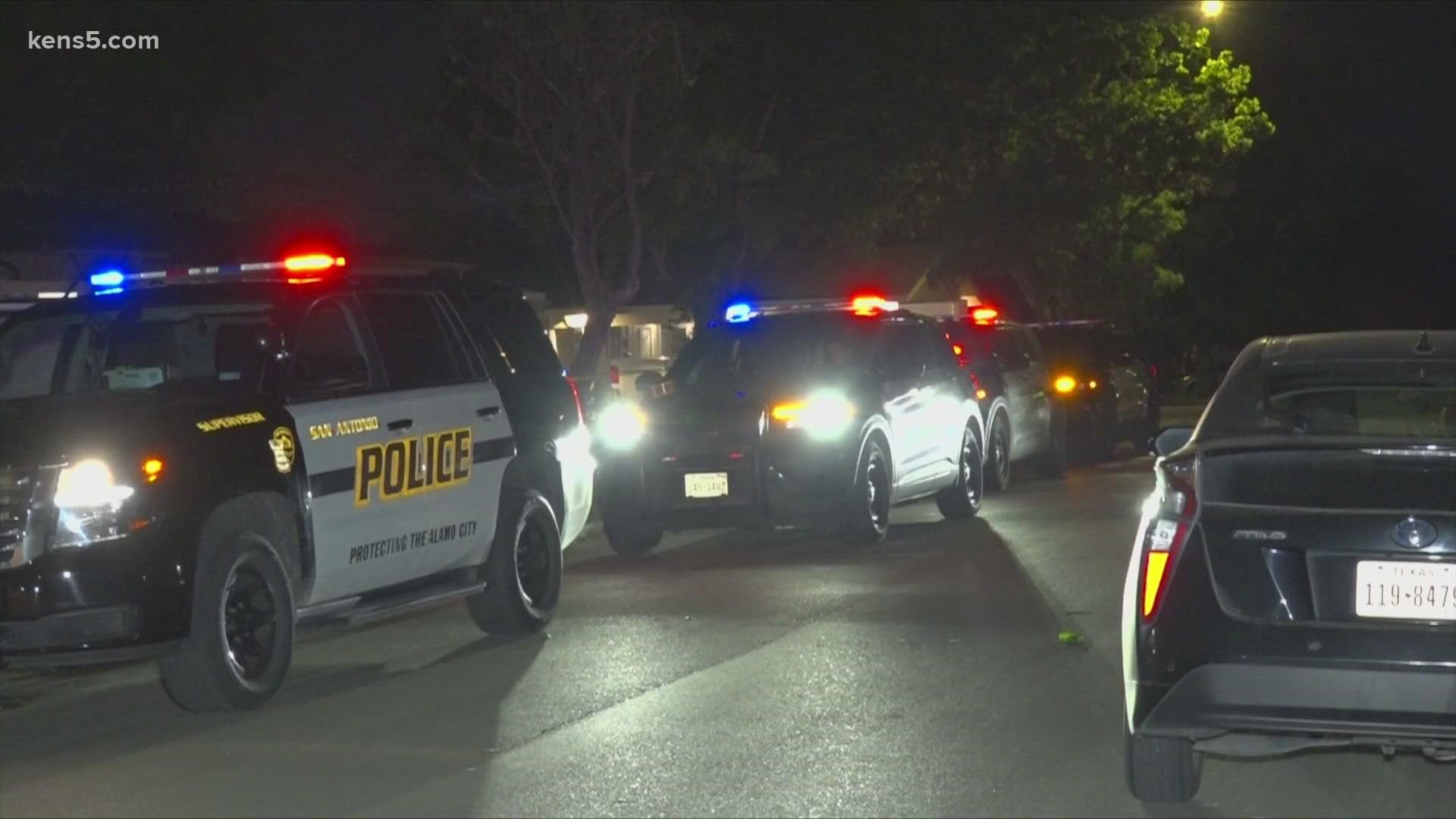 Man dead after trying to break into home on the south east side, police ...