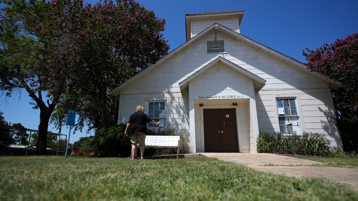 Judge delays razing of Texas church, site of 2017 mass shooting ...