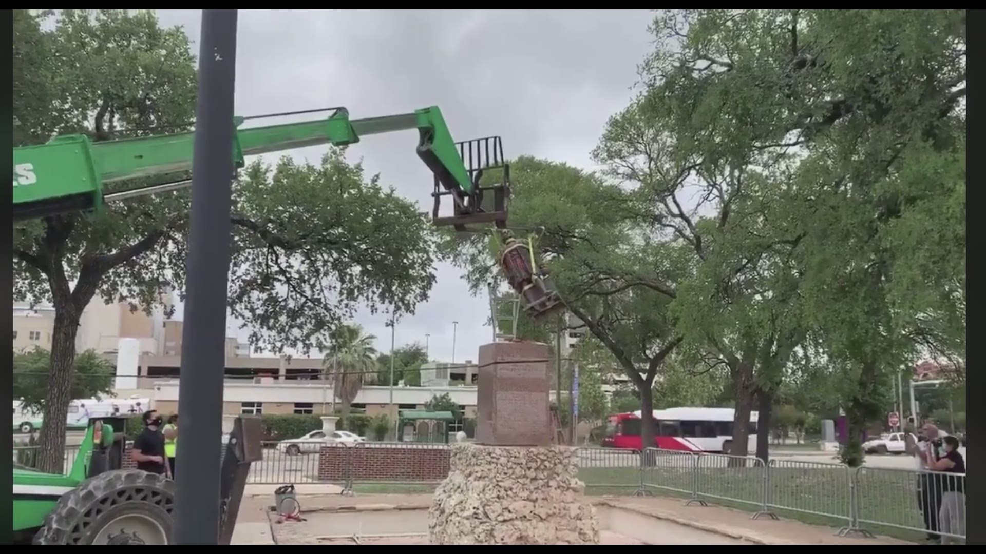 City crews removed the statue for cleaning before a city council vote to permanently remove it and return it to the Christopher Columbus Italian Society.
