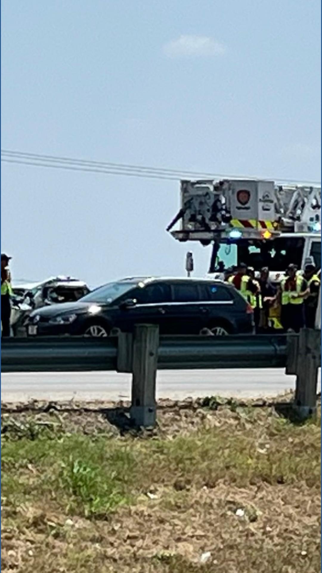 2 people dead after accident on south side of San Antonio, officials ...
