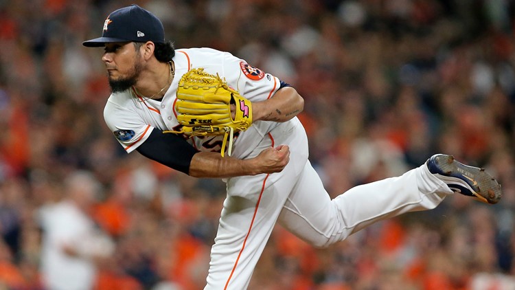 LIVE BLOG: Astros fall to Red Sox 8-2 in Game 3; Boston takes 2-1 series lead