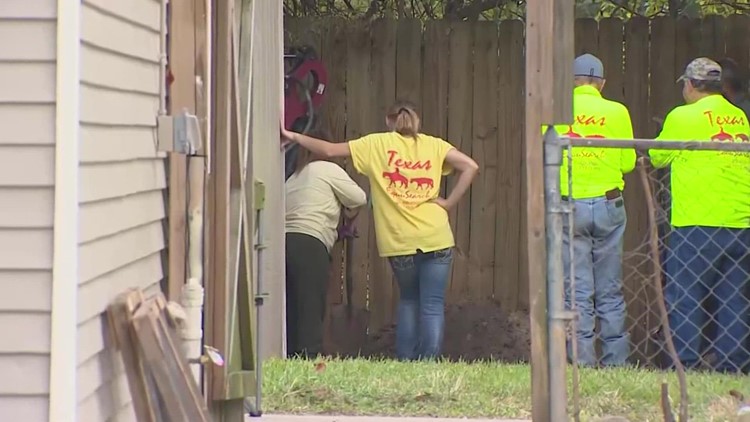 Search begins in Pasadena for more possible victims of  Houston serial killer