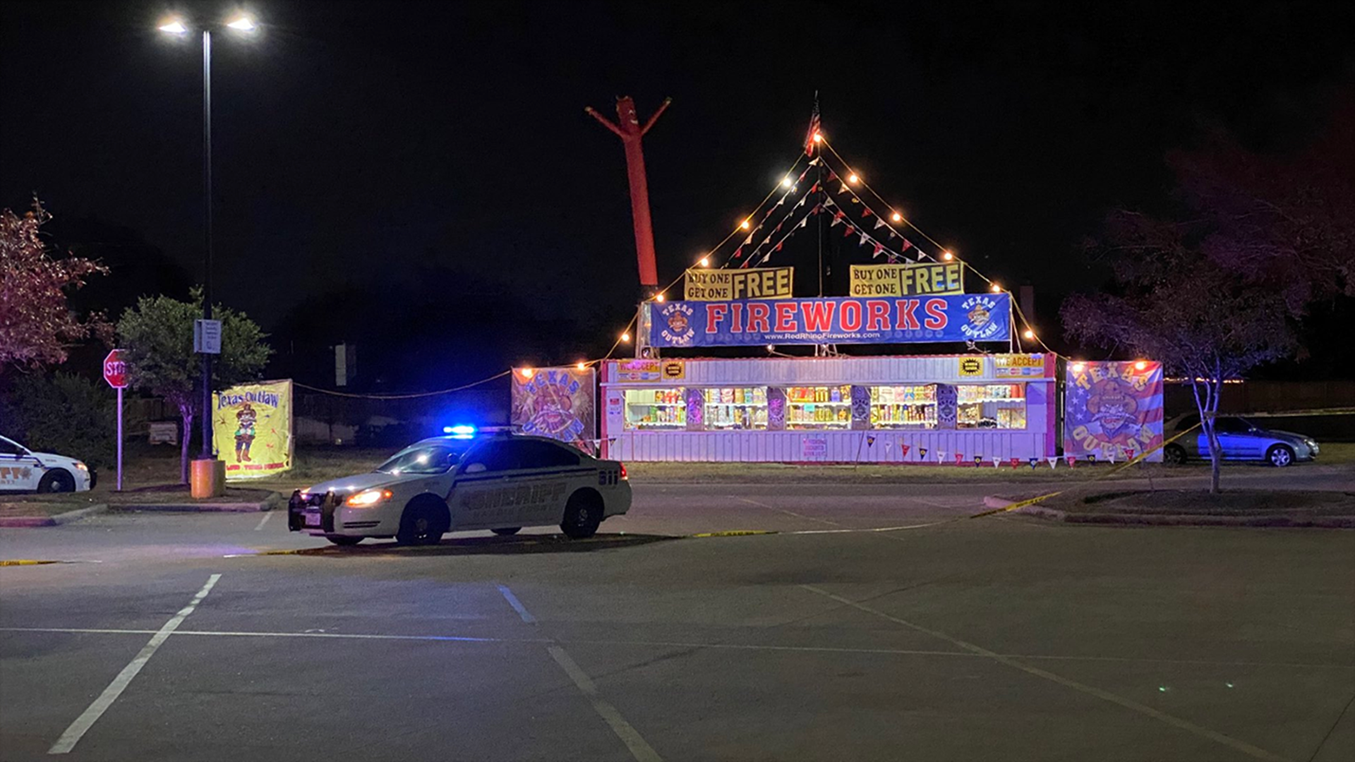 A worker at the fireworks stand was able to disarm one of the robbers and open fire.