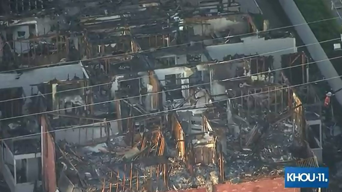Houston, Texas apartment fire caused by lightning