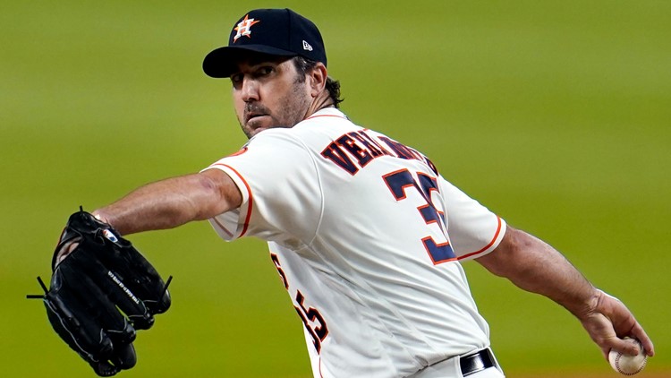 Welcome back, Justin Verlander!  Astros' righty signs one-year deal
