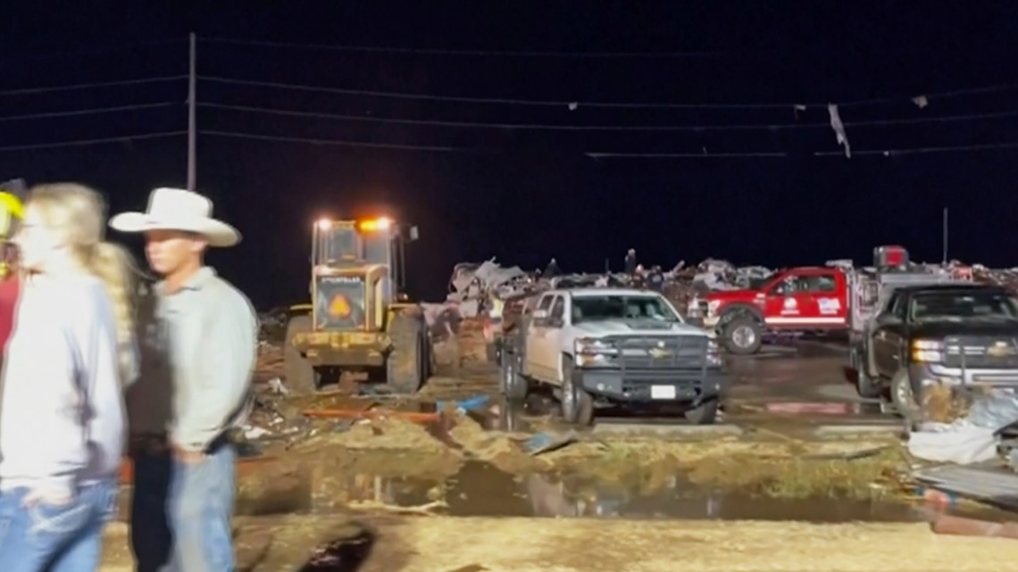 Texas weather: Four dead in severe storms with tornadoes | kiiitv.com