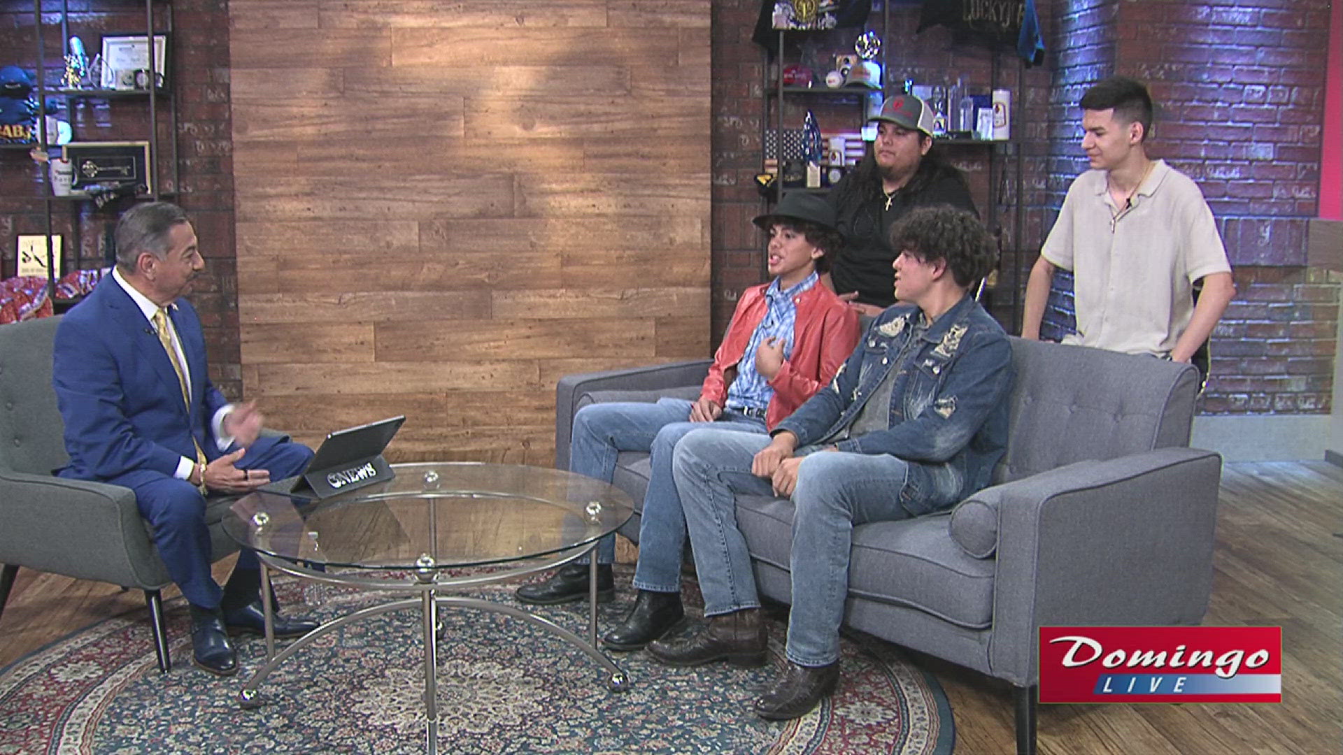 Los Heartbreakers discuss being familia, new cover album on Domingo Live