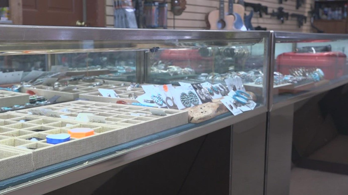 Corpus Christi pawn shops see influx in people wanting to sell | kiiitv.com