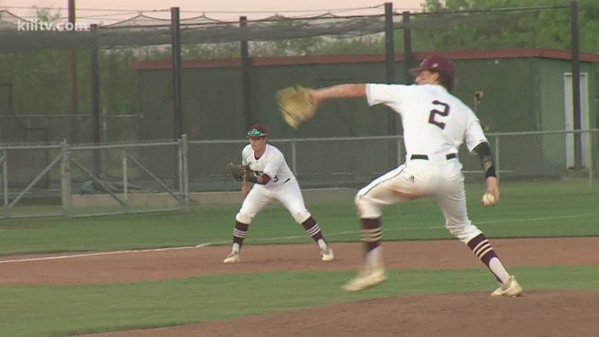Highlights from three baseball games and a softball game in the Coastal Bend on Tuesday night.