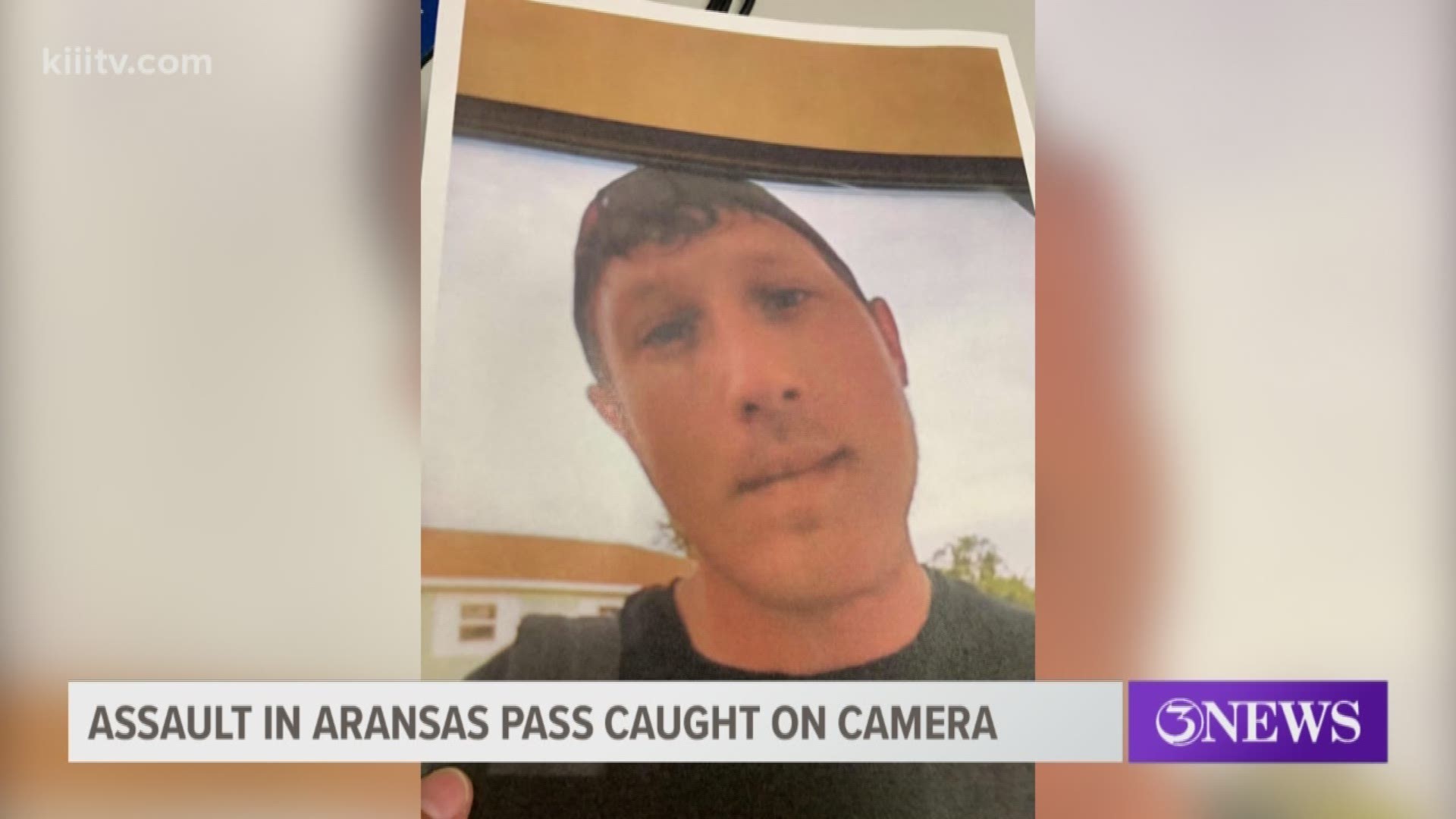 Aransas Pass police look for man accused of assault