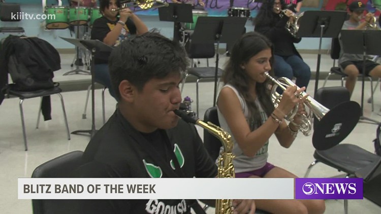 Week 9 Blitz Band of the Week: Banquete Bulldogs