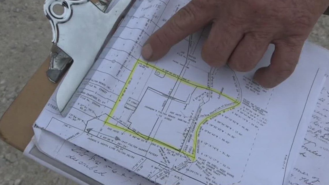 Property line dispute leaves two Rockport residents at odds