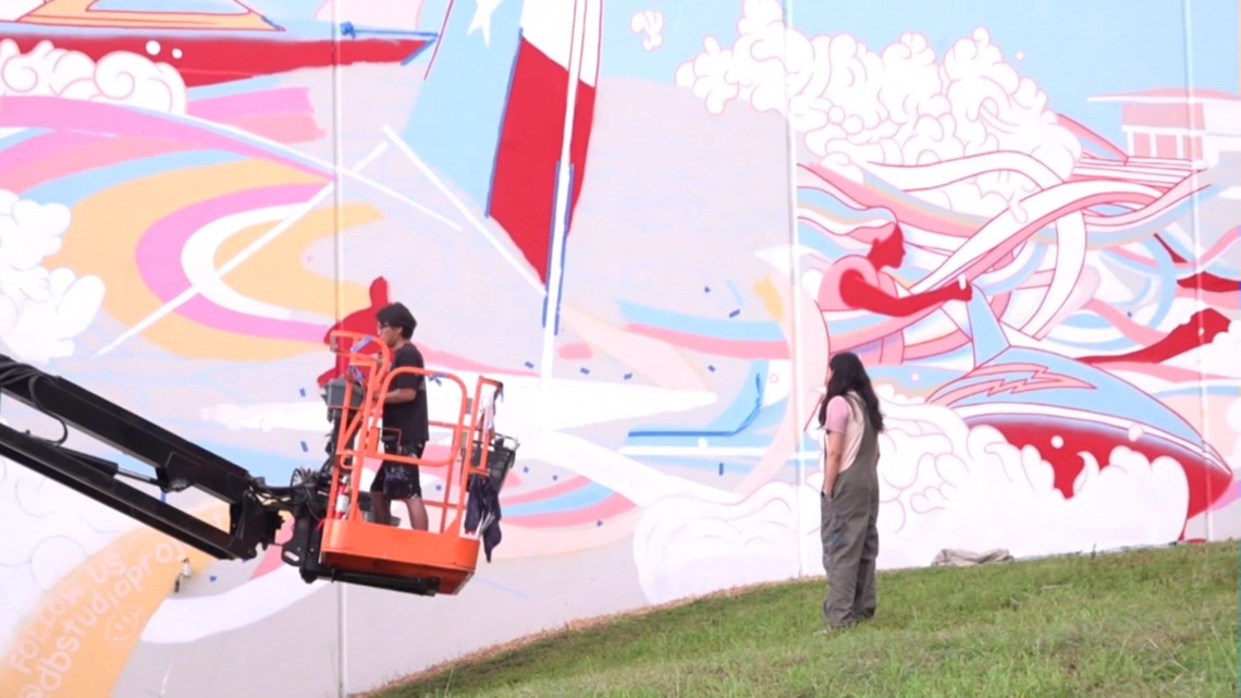 Artists from across U.S. transform downtown Corpus Christi for 5th annual Mural Fest