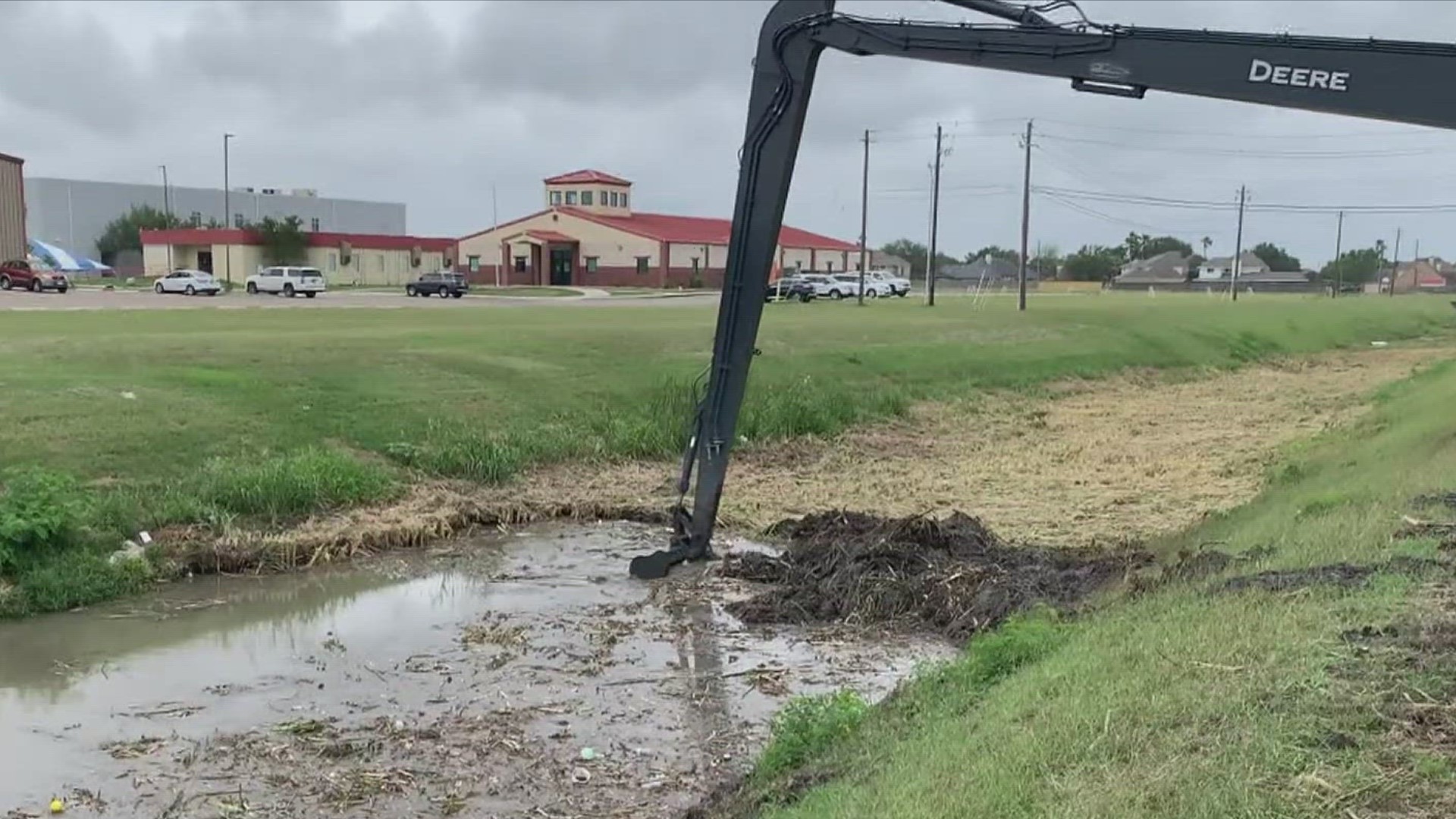 Work crews told 3NEWS that they makes sure to clean the inlets to ensure that private property does not become impacted by backed water in the event of heavy rains.