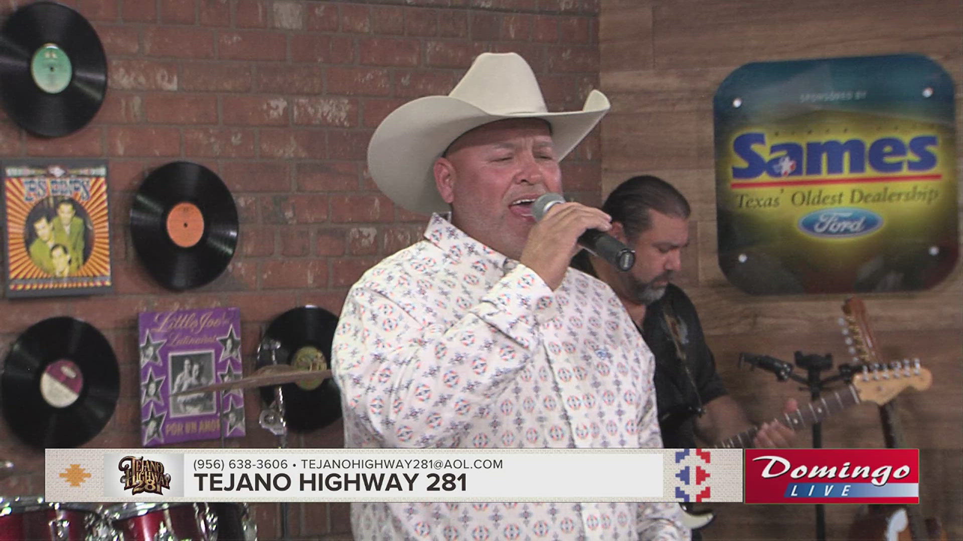 Tejano Highway 281 joined us on Domingo Live to perform "The 281ers 90's Jam."