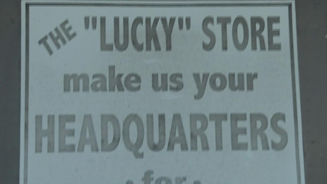 Residents flock to Pittman's Qwik Mart ahead of Mega Millions - Vimarsana News