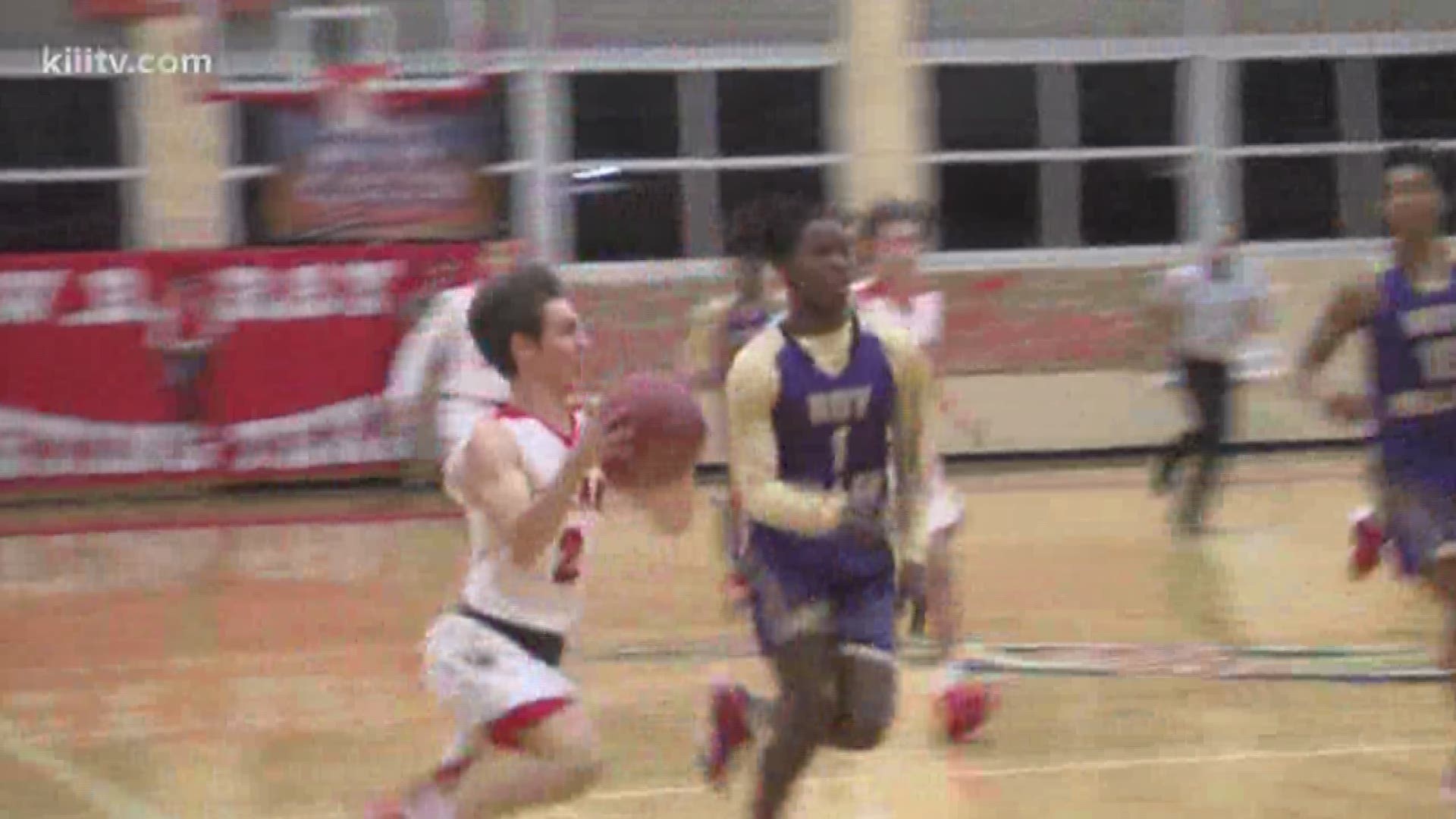 The Ray Texans defended their home court against Miller with a 61-48 win.