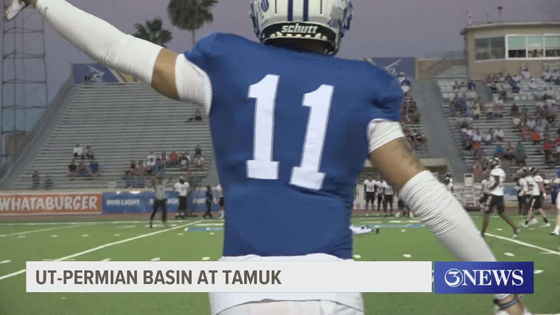 College Football: TAMUK keeps the steak alive, now 7-0. The Hogs were down at the half, 3-7.