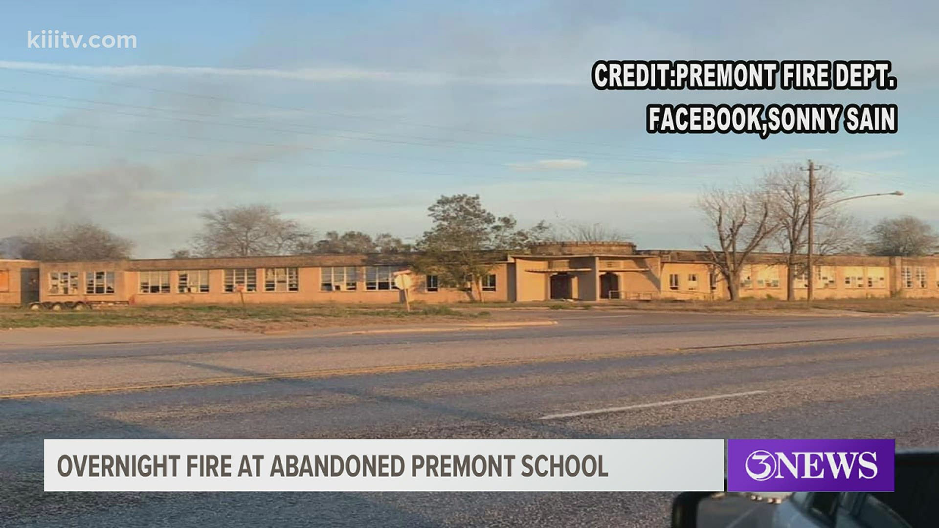 Fire tears through old, abandoned Premont Primary building