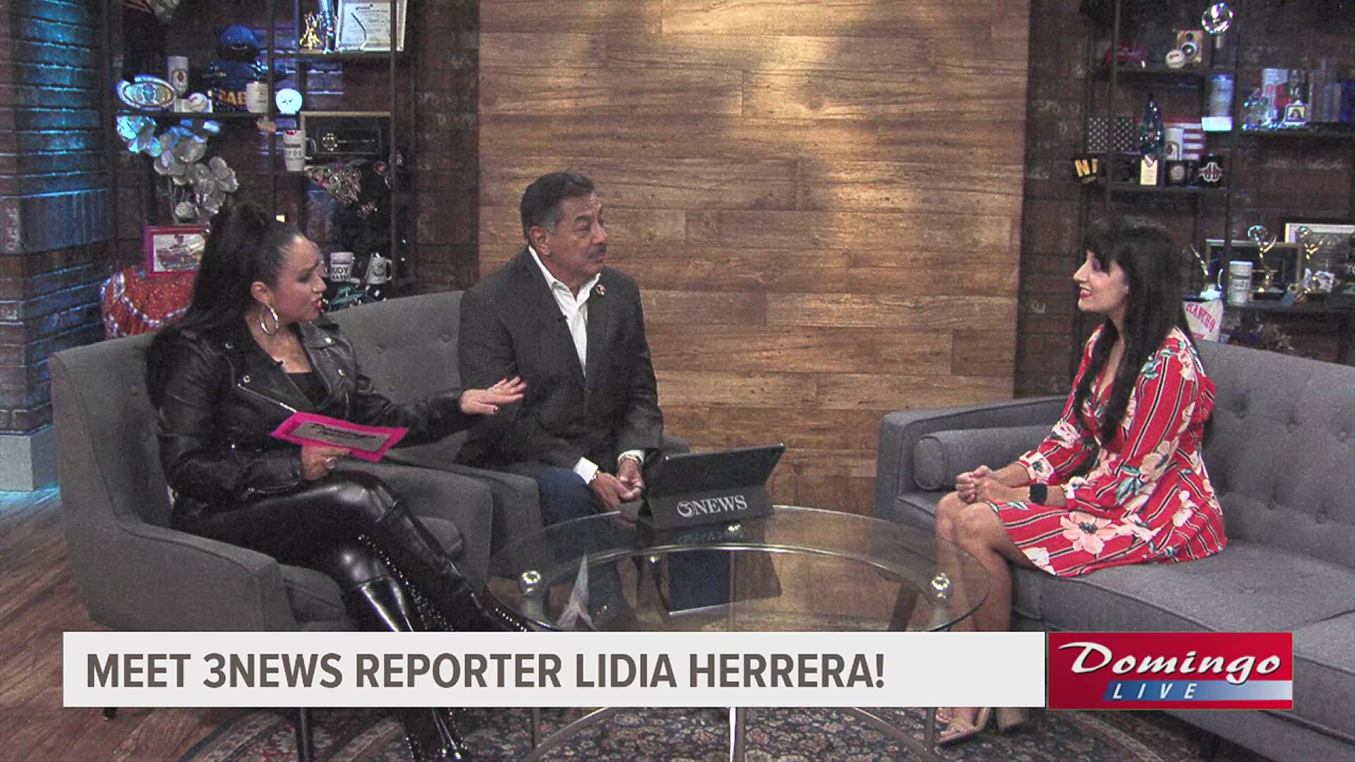 Rudy and Barbi introduce the Domingo Live audience to Lidia Herrera, 3NEWS' newest reporter!