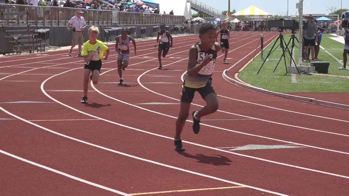 Robstown residents embrace 'Cotton Pickers' mascot with pride