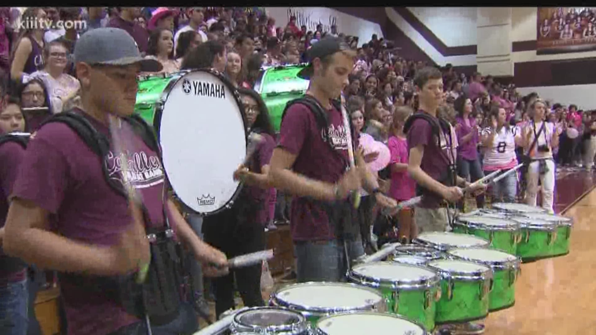 It's time again for the Friday Night Sports Blitz, but first Kiii Sports Reporter Travis Green paid a visit to the Calallen High School band, this week's Blitz Band of the Week!