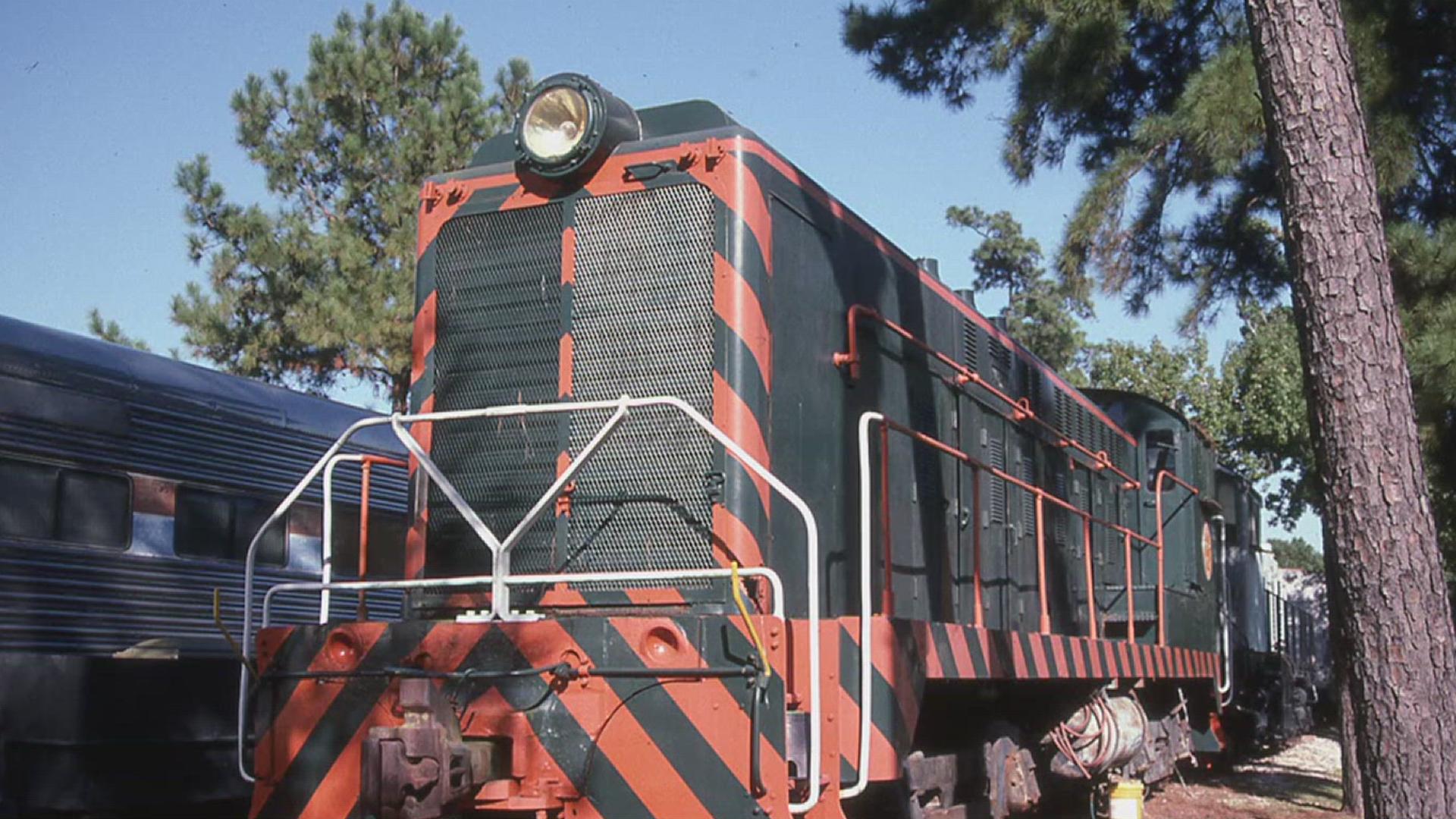 Three restored vintage rail cars will be donated to the museum!