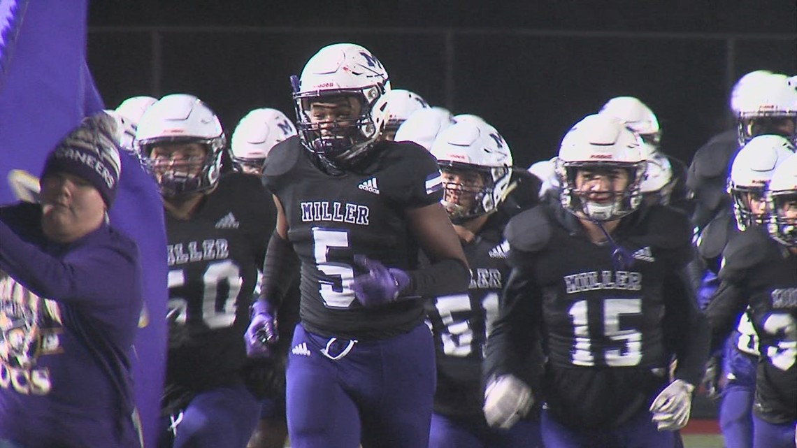 Roy Miller Buccaneers prepare for their playoff game against Brownsville  Pace