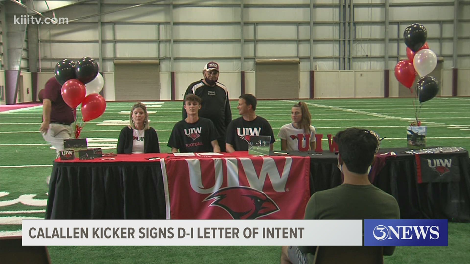 The Wildcats' kicker and punter Collin Kieschnick signed a letter of intent with Division I Incarnate Word.