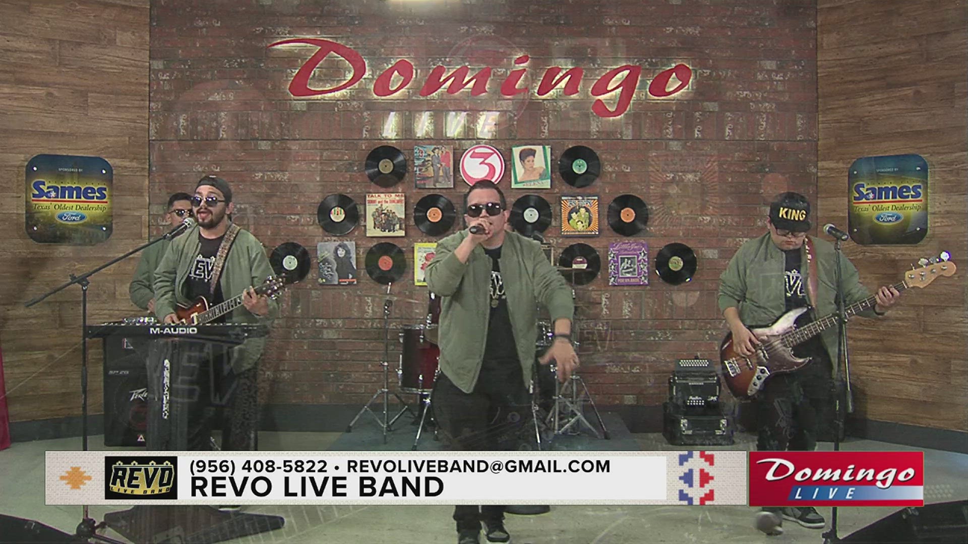 Revo Live Band 