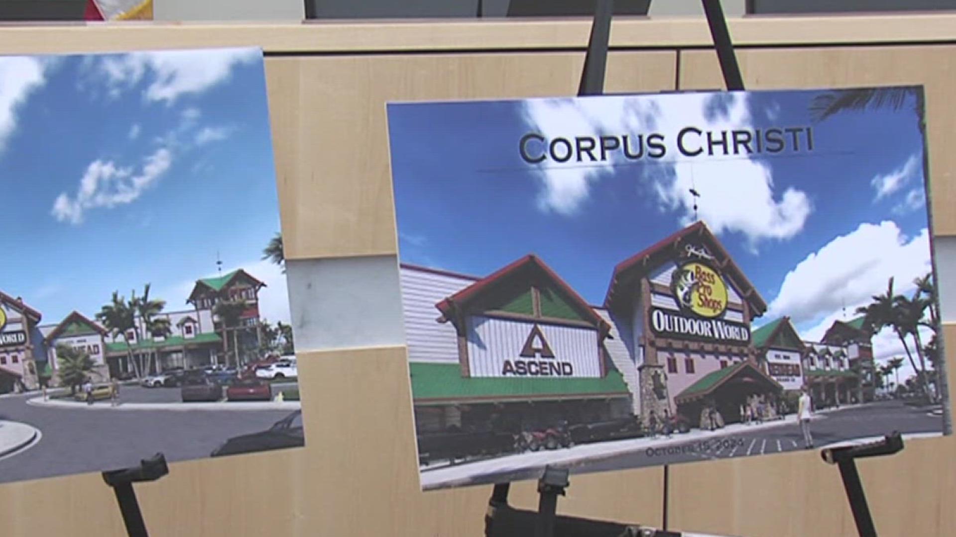 Corpus Christi mayor gives 3NEWS new details about the future of the Bass Pro Shop in town.