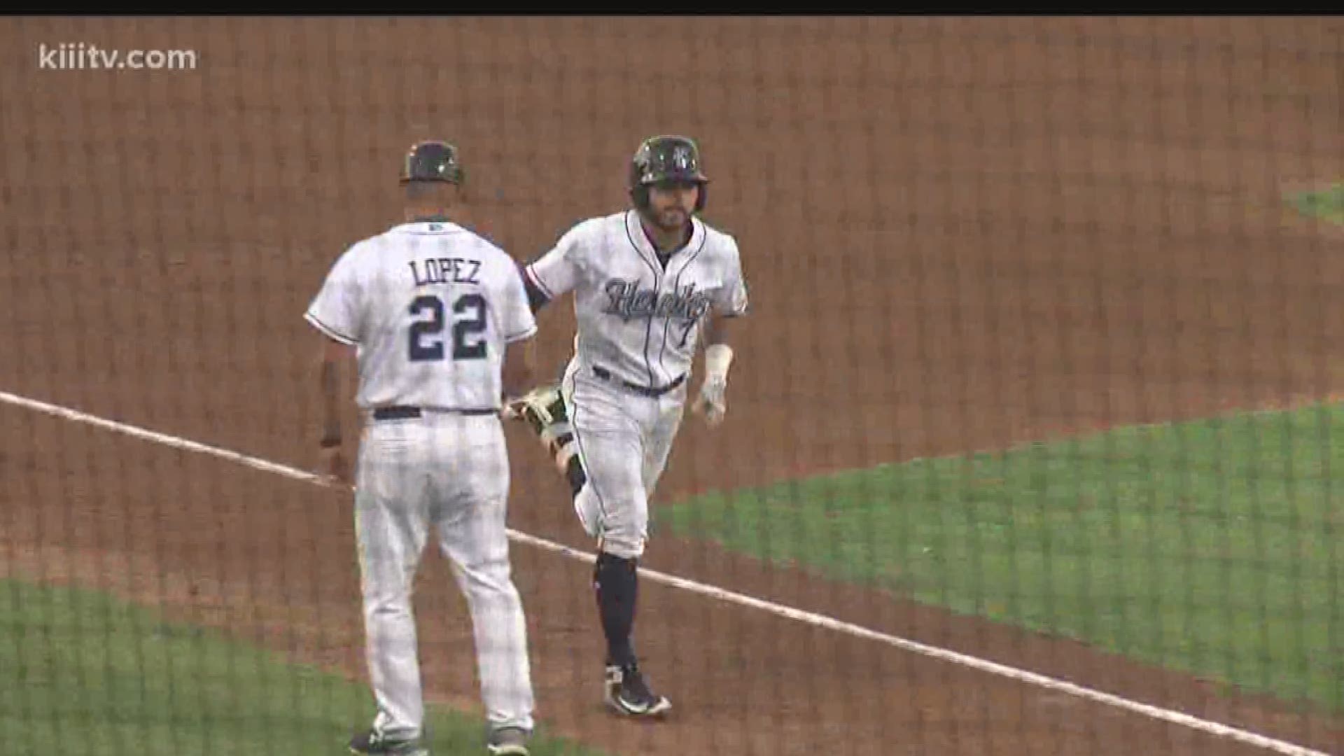 The Corpus Christi Hooks smacked four home runs en route to a 6-4 win over the Missions. 