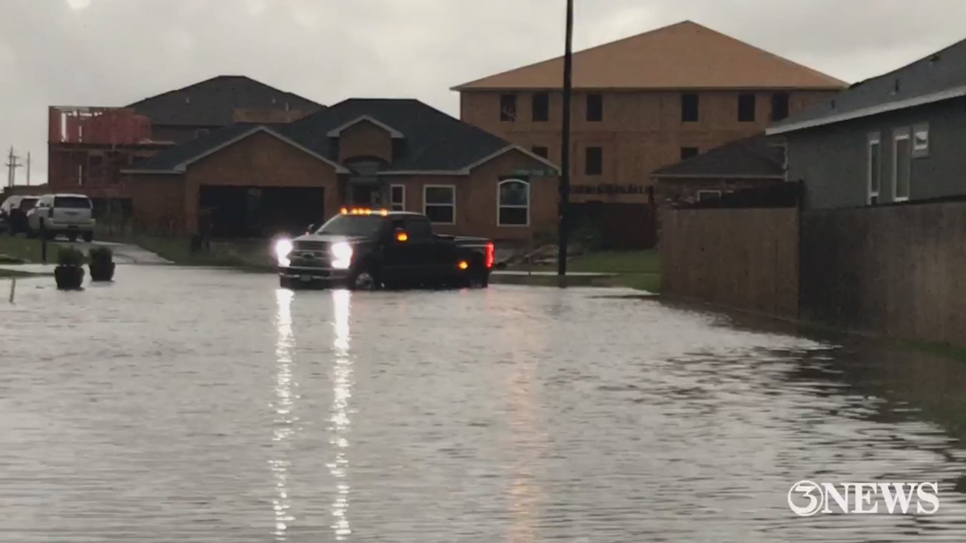 Video of localized street flooding at Yankees and Presidents Dr at 7:45 a.m. Near the intersection of  Rodd Field and Airline.