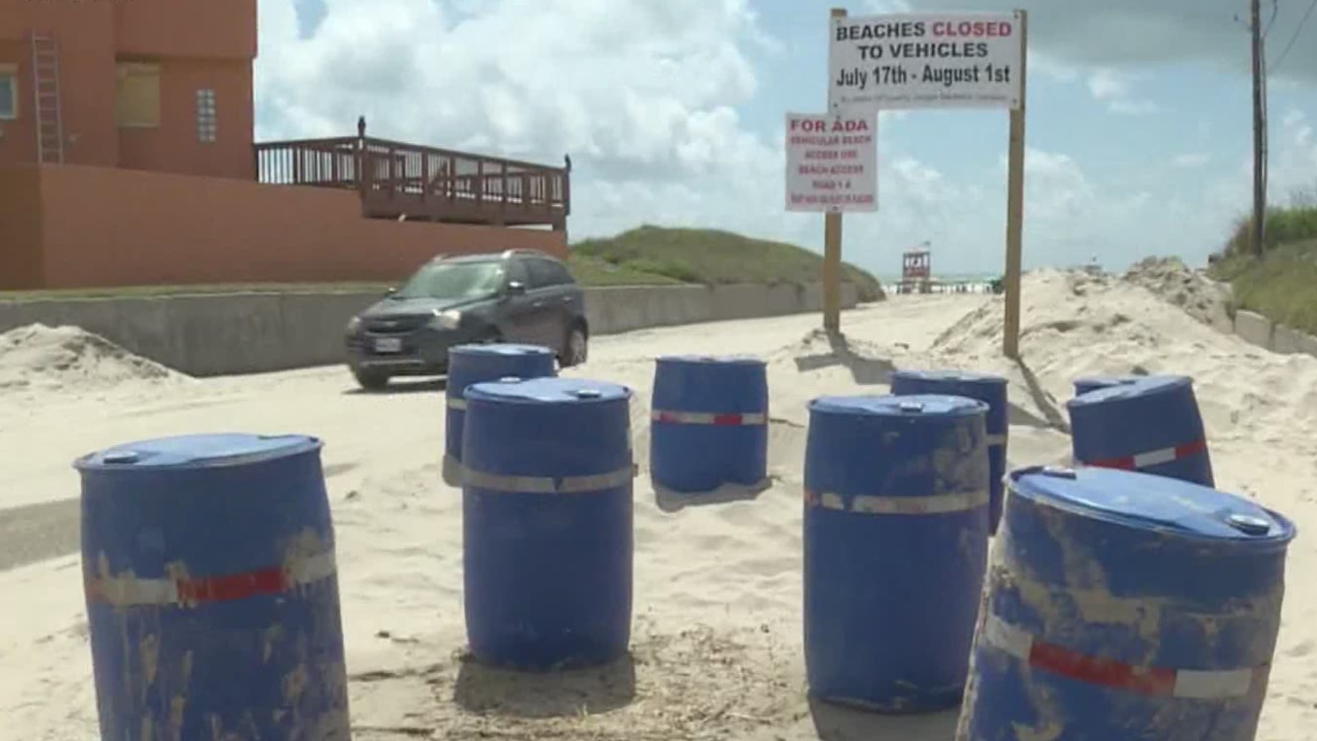 Port Aransas Police Chief said the beaches there are back open to vehicle traffic despite a County order that prohibits that until August 17.