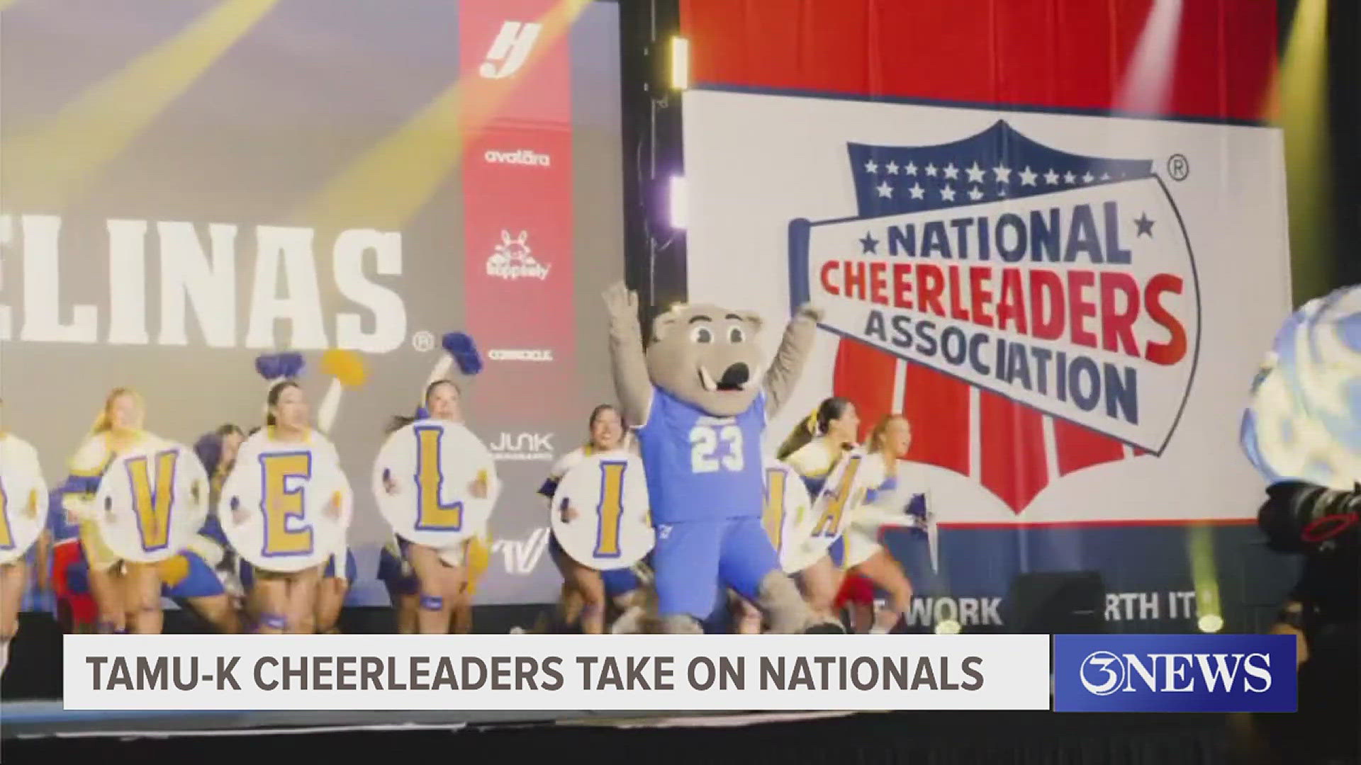 Moody High Cheerleaders Sign With Texas A M Kingsville Kiiitv moody-high-cheerleaders-sign-with-texas-a-m-kingsville-kiiitv