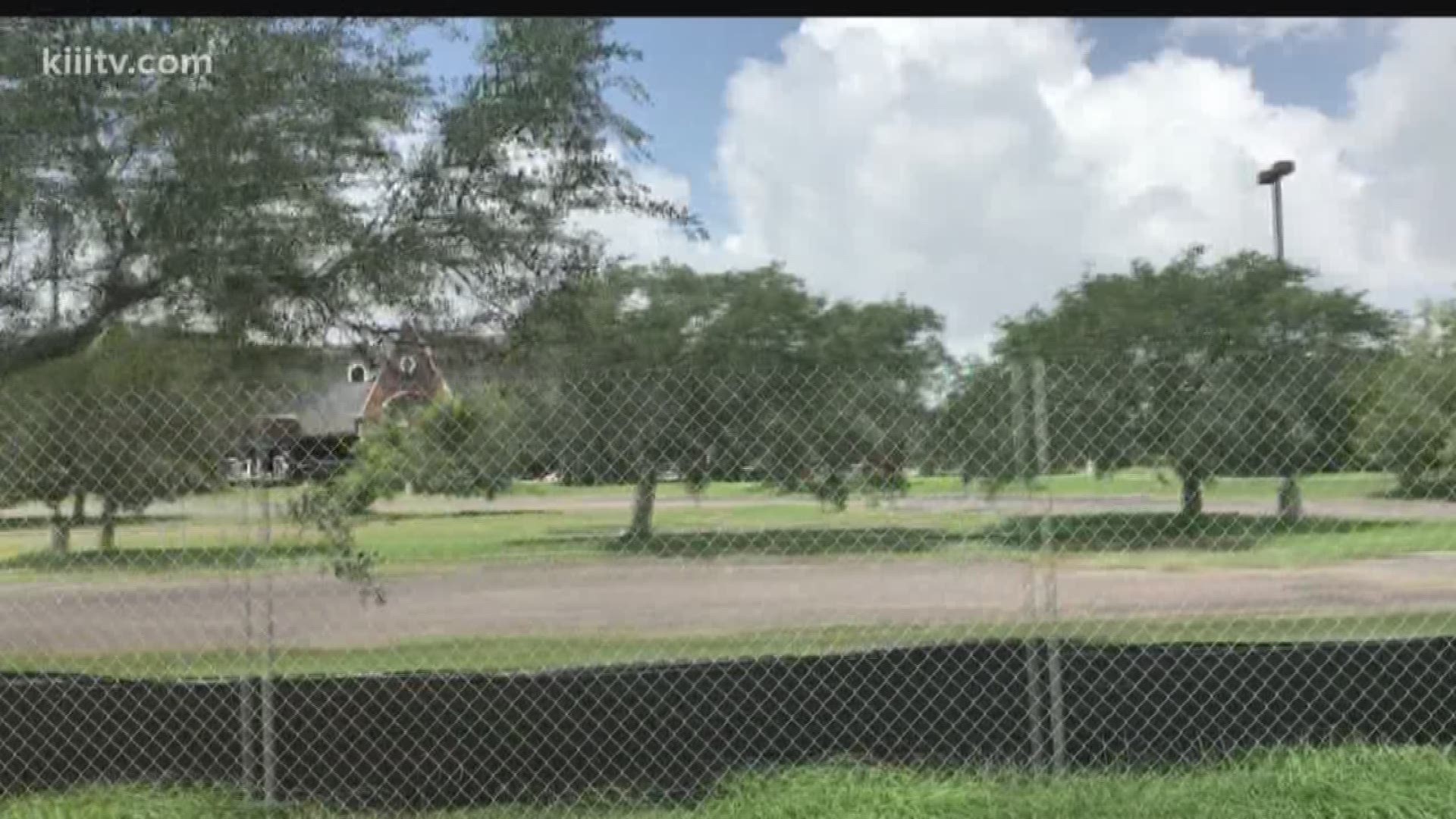 King's Crossing subdivision considers building new clubhouse, golf