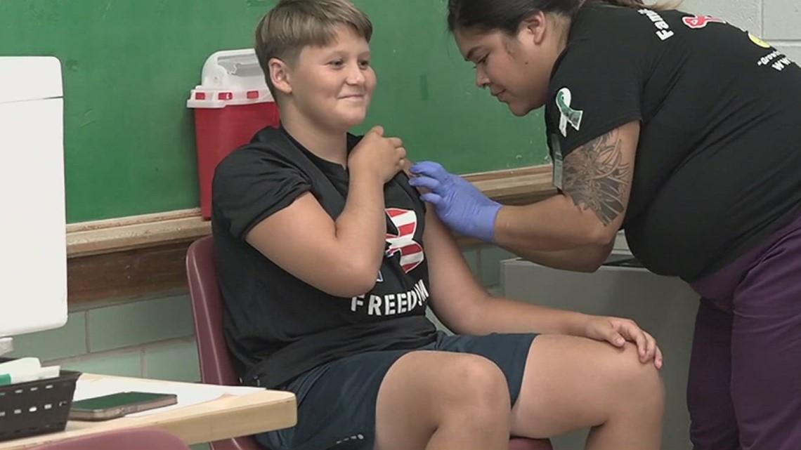 Flour Bluff ISD hosts their annual back-to-school health - Vimarsana News