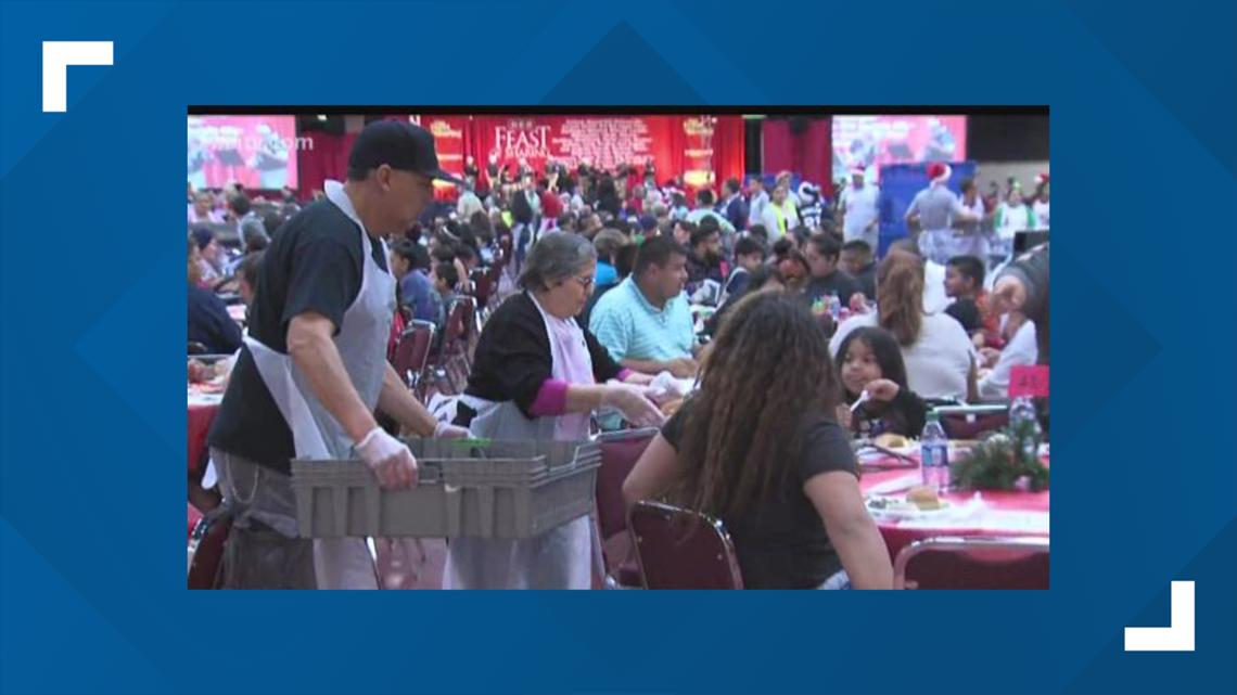 Texas rattlesnake handler dies from bite at Rattlesnake Roundup