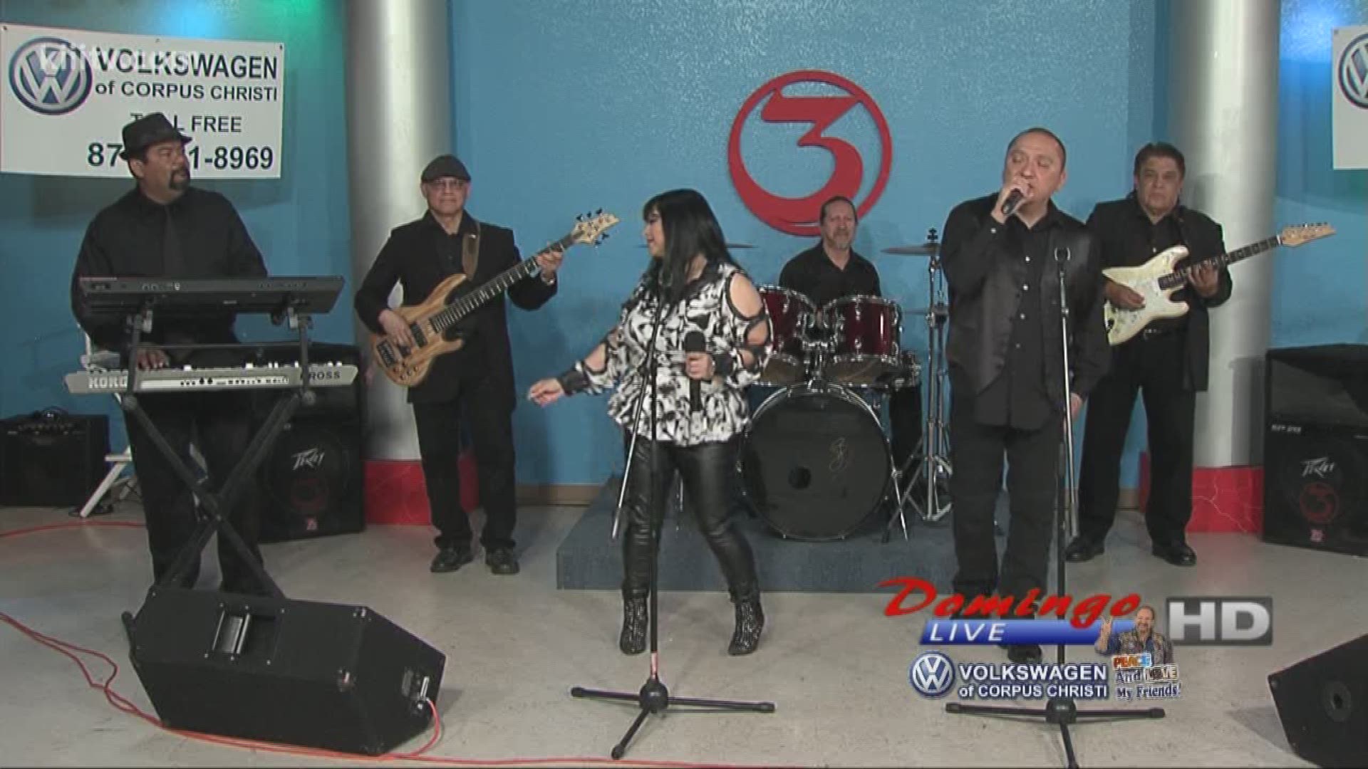 Sound Rave Band performing "Slowly But Surely" on Domingo Live!