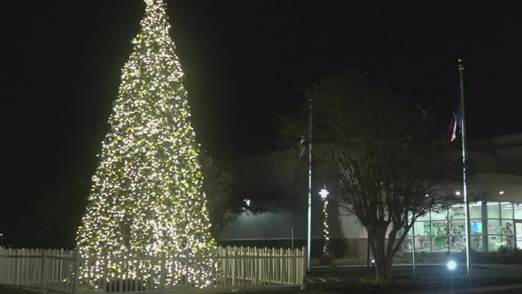 Portland turns into winter wonderland for 'Christmas on the Coast'
