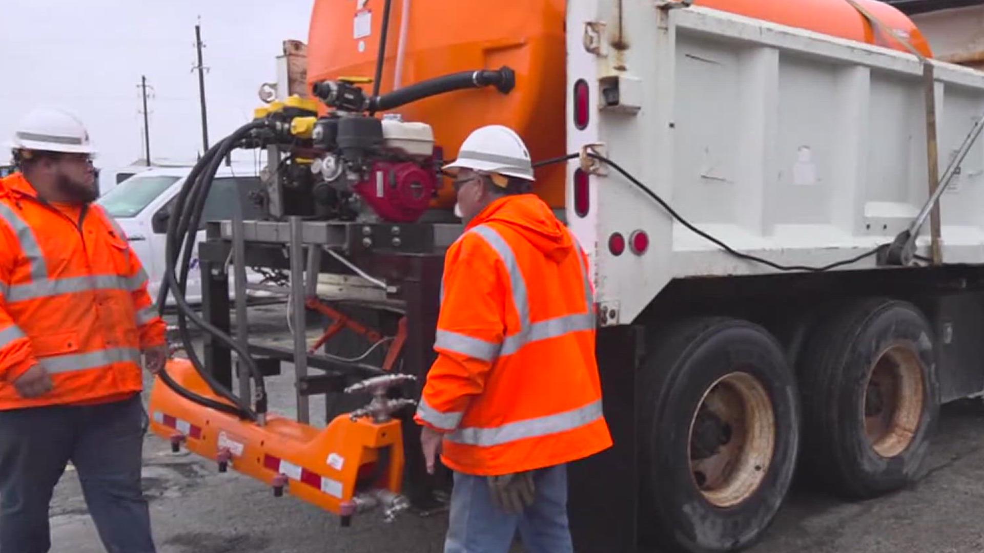 TxDOT crews winterize roads ahead of hazardous conditions | kiiitv.com