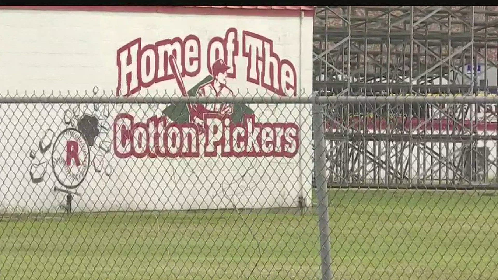 For decades the Hamlin Middle School mascot has been a rebel wearing a confederate uniform, but the school decided to change it due to what some feel is an offensive past.