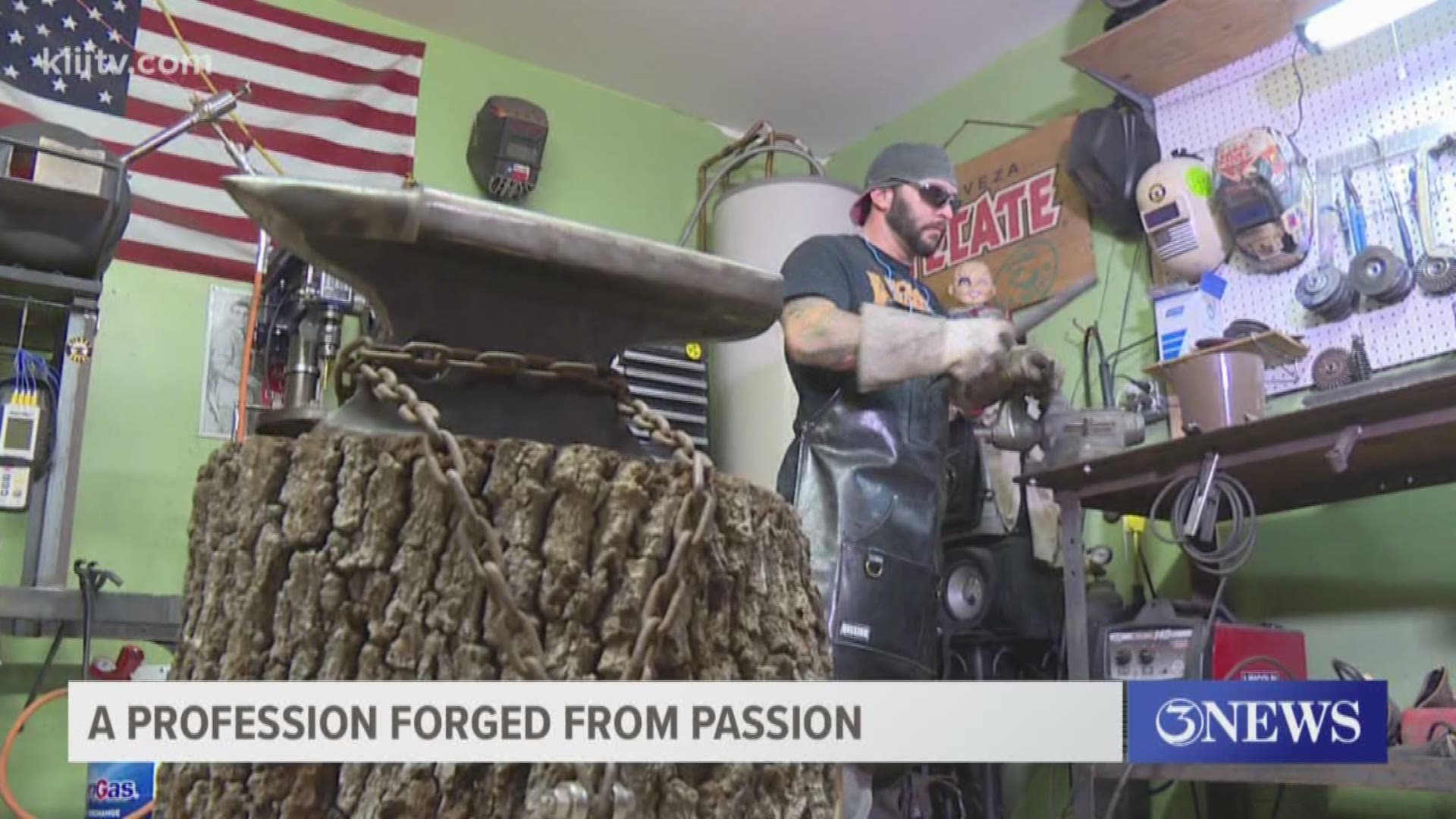 A Coastal Bend resident has taken his hobby of bladesmithing to the next level.