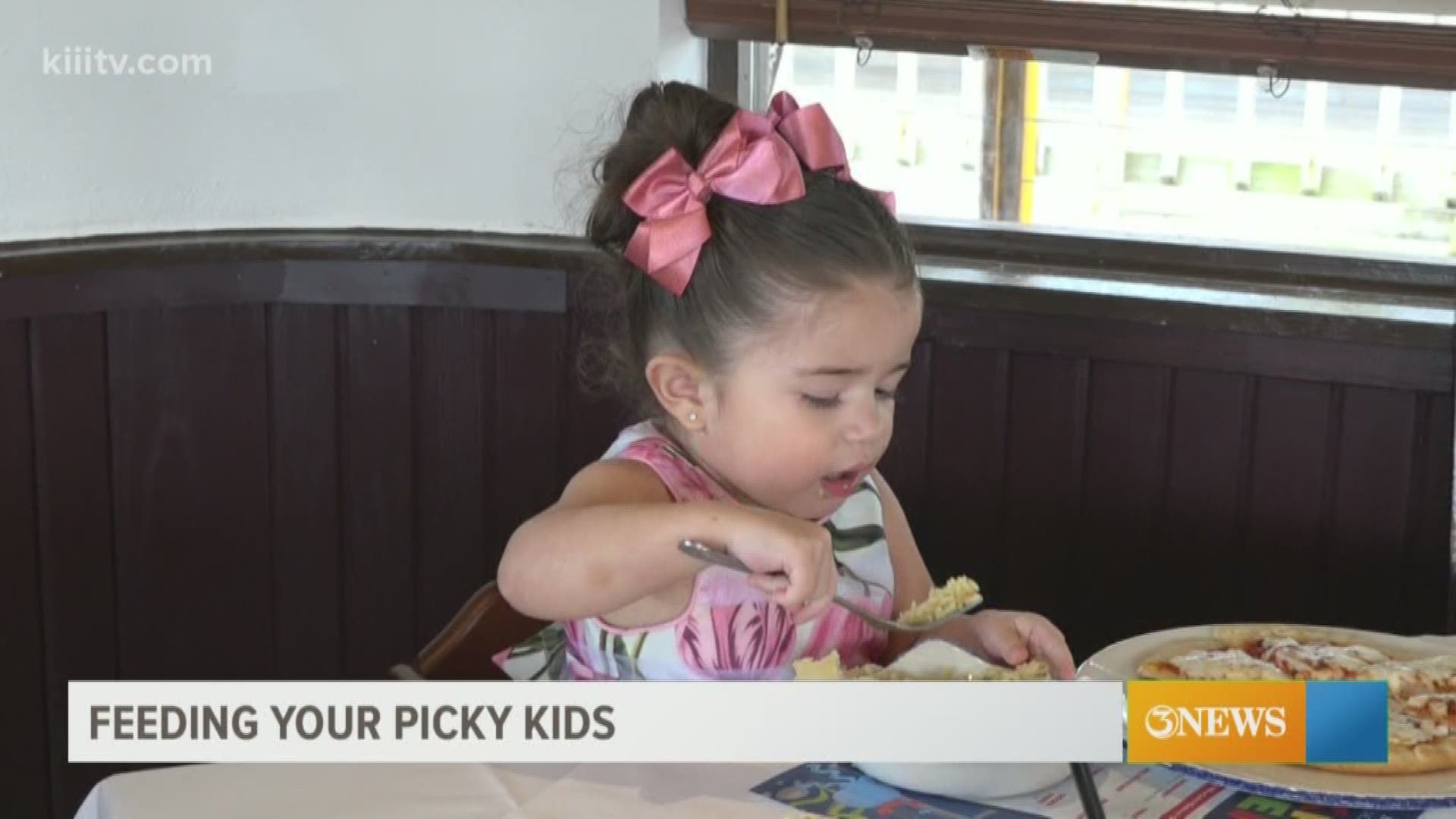 We speak to a local pediatric dietitian on how to get through that picky stage and feed our families the right way.