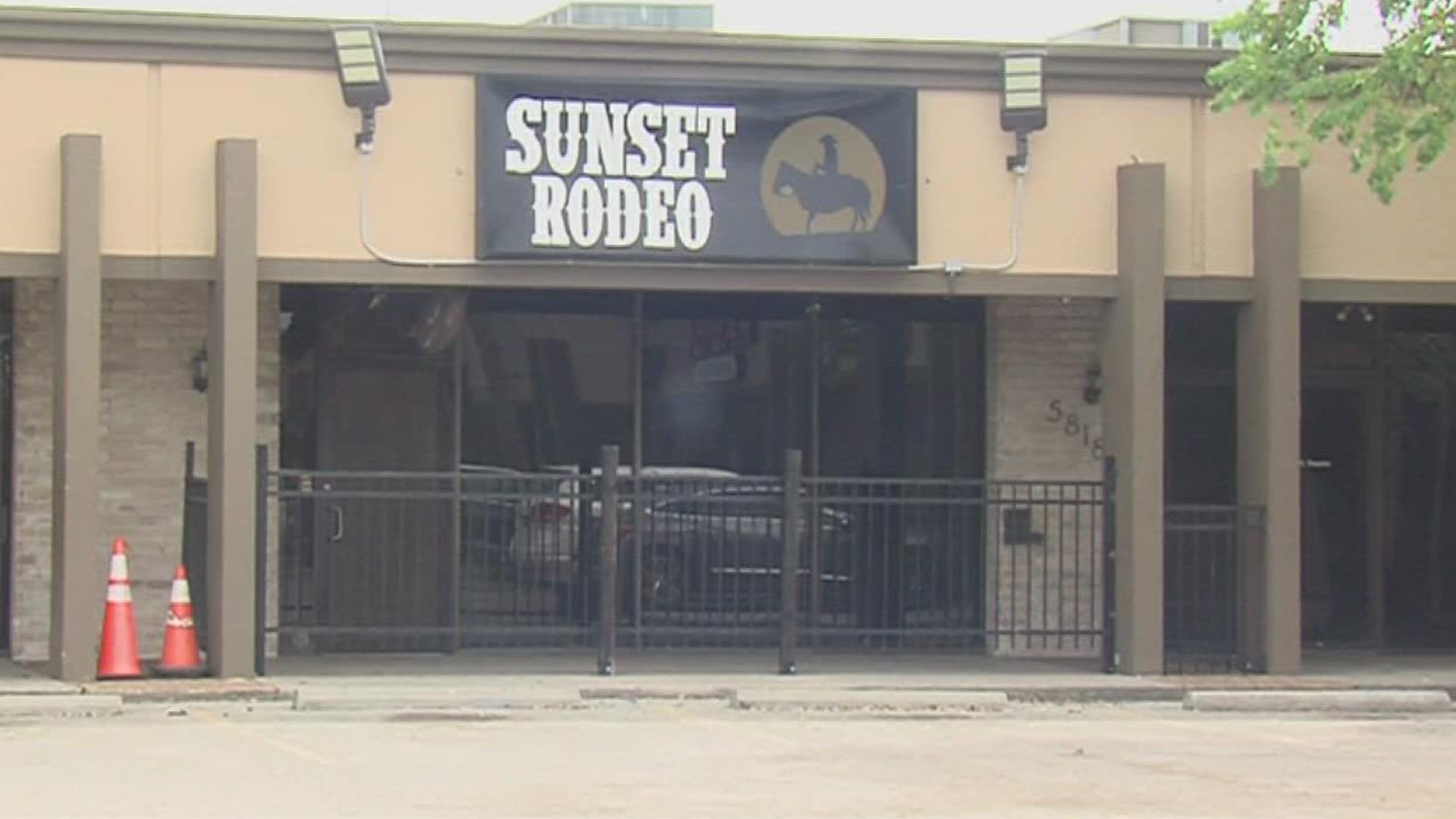 Viewers had questions about Sunday morning's officer-involved shooting at Sunset Rodeo, so 3NEWS went to CCPD for clarification.