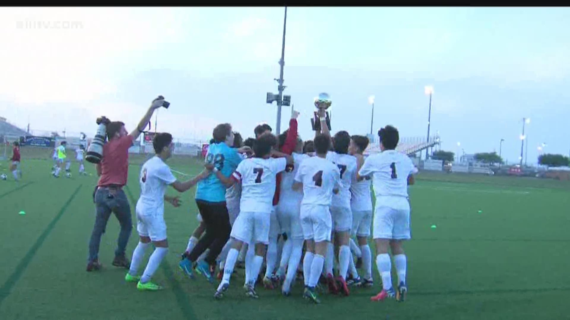 The Veterans Memorial Eagles and Calallen Wildcats were in a tie for a majority of the game, but a late goal was all it took for the Eagles to get the District 30-5A Championship. 