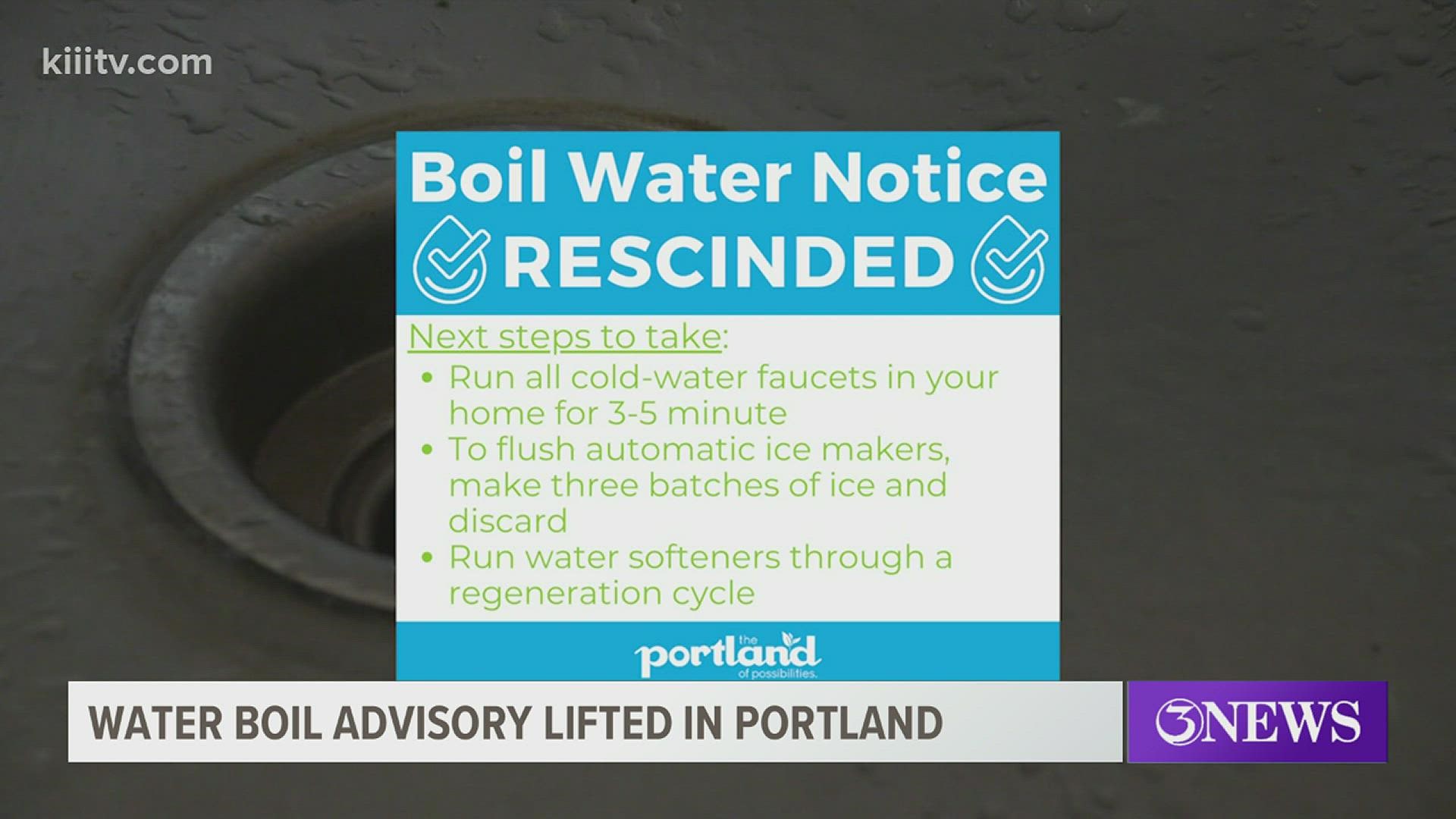 How Long To Boil Water? [Make It Safe for Consumption]