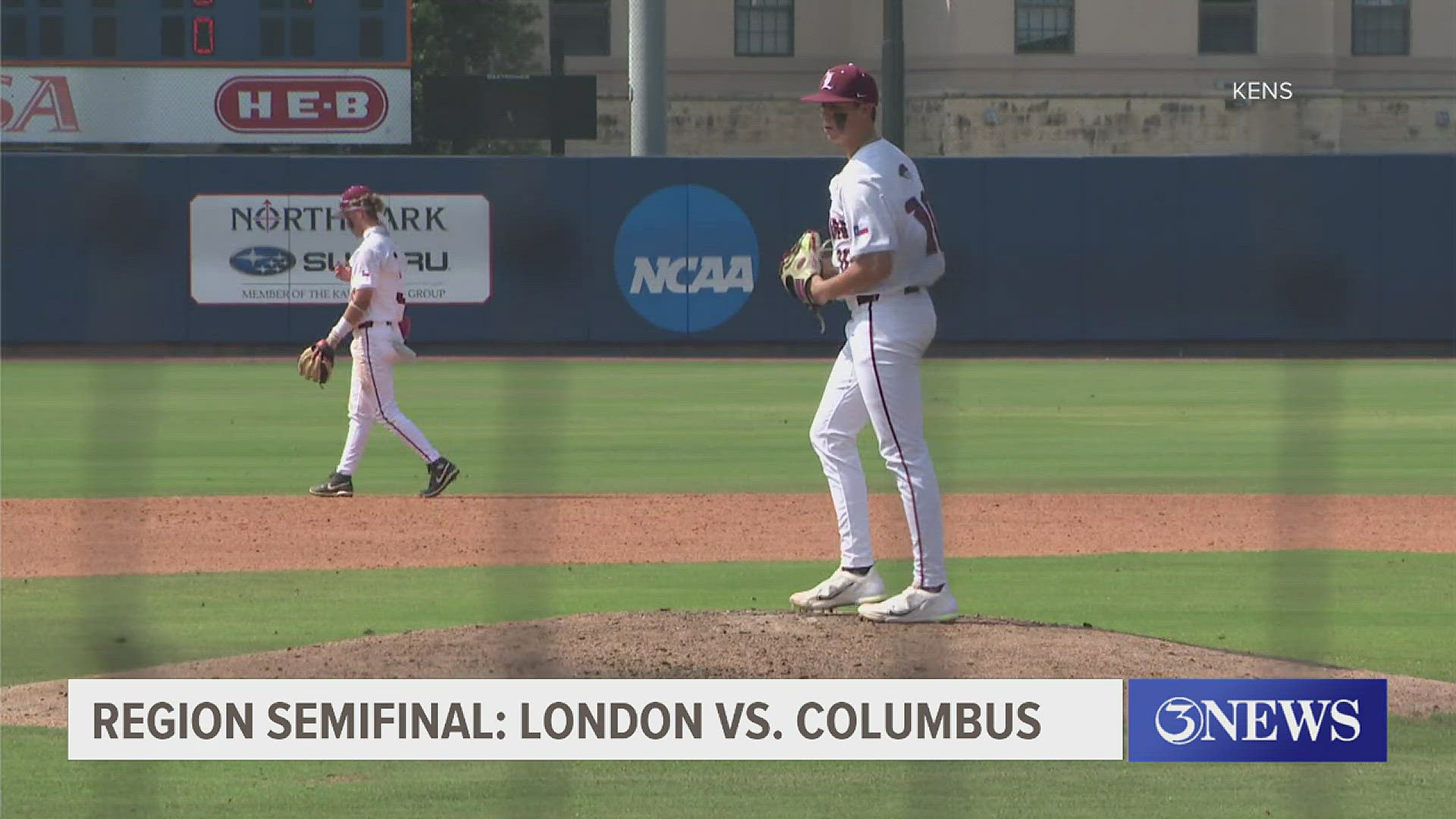 Falfurrias wins series against Vanderbilt Industrial, advances to region final for first time since 2007; London sweeps Columbus, will play Fal in region final.